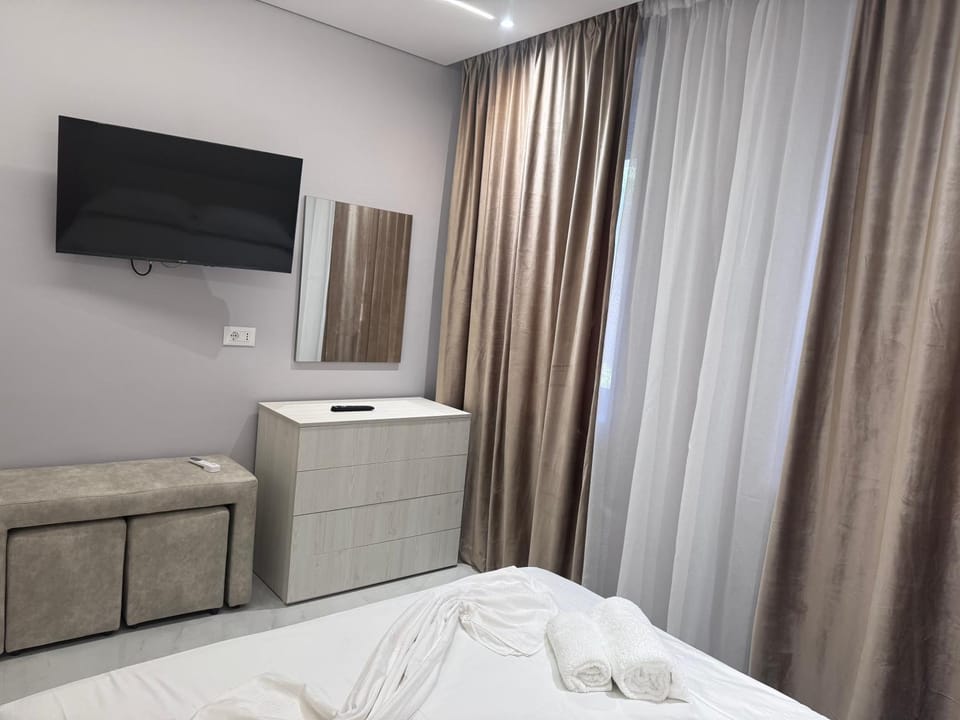 Vila Iljazi Apartment in Sarandë