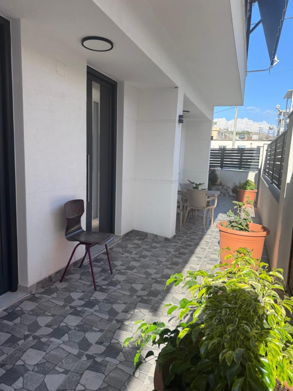 Vila Iljazi Apartment in Sarandë