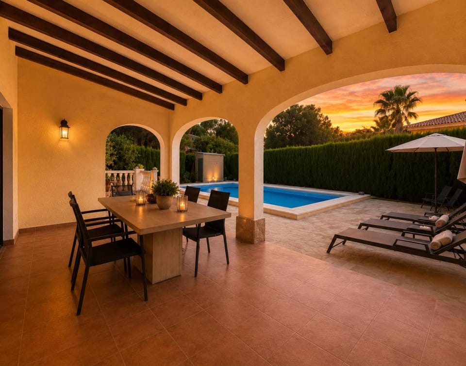 Natural landscape, Dining area, Pool view, Swimming pool, sunbed
