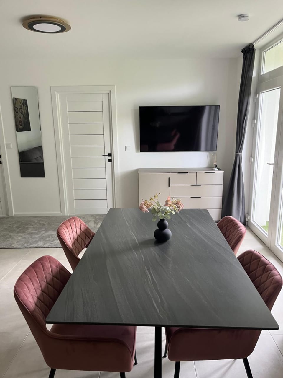 Gemini Lux- Moon Balaton House in Hungary