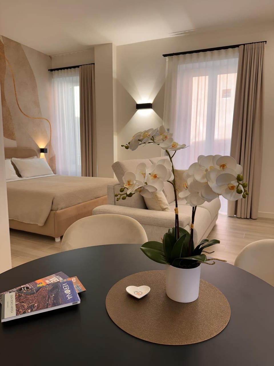 Bed, Living room, Bedroom