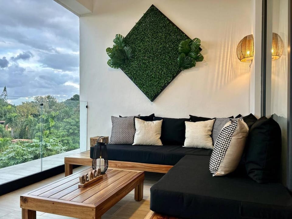 Balcony/Terrace, Seating area, Garden view, Sea view