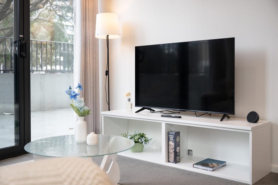 TV and multimedia, Evening entertainment