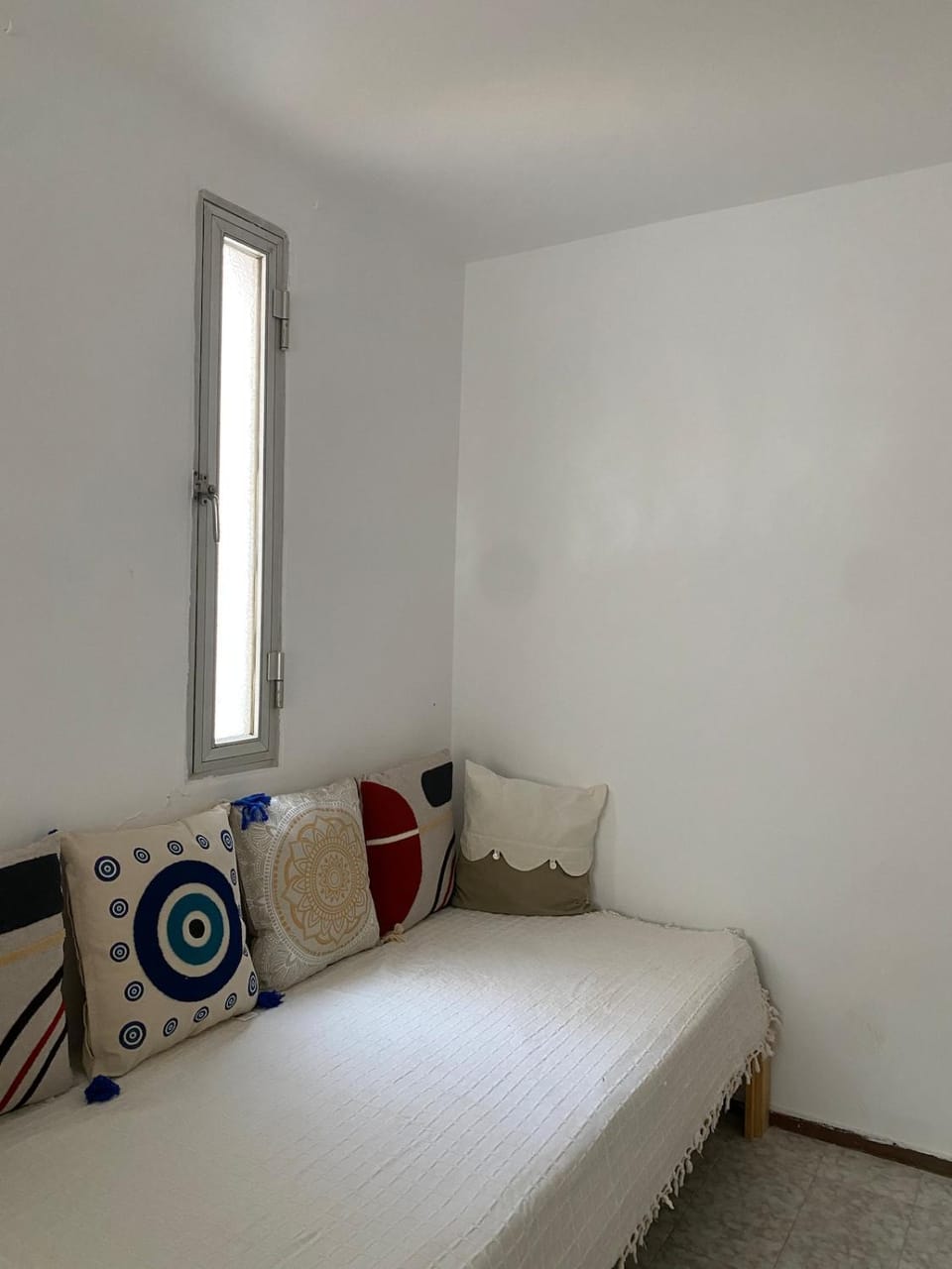 Glyfada Charm, Cozy & Warm with private parking Apartment in South Athens