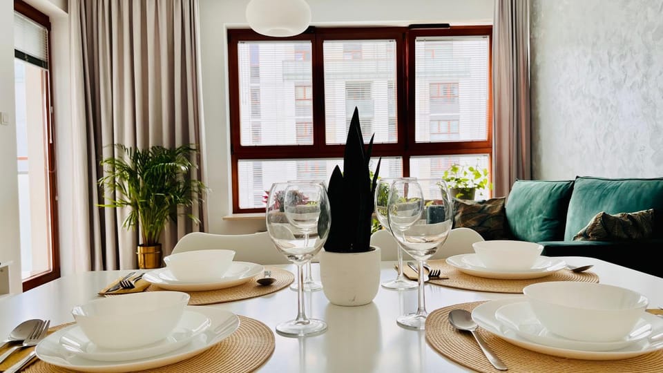 Rydygiera Modern Apartment 52 m2 with free parking Near Arkadia Apartment in Warsaw