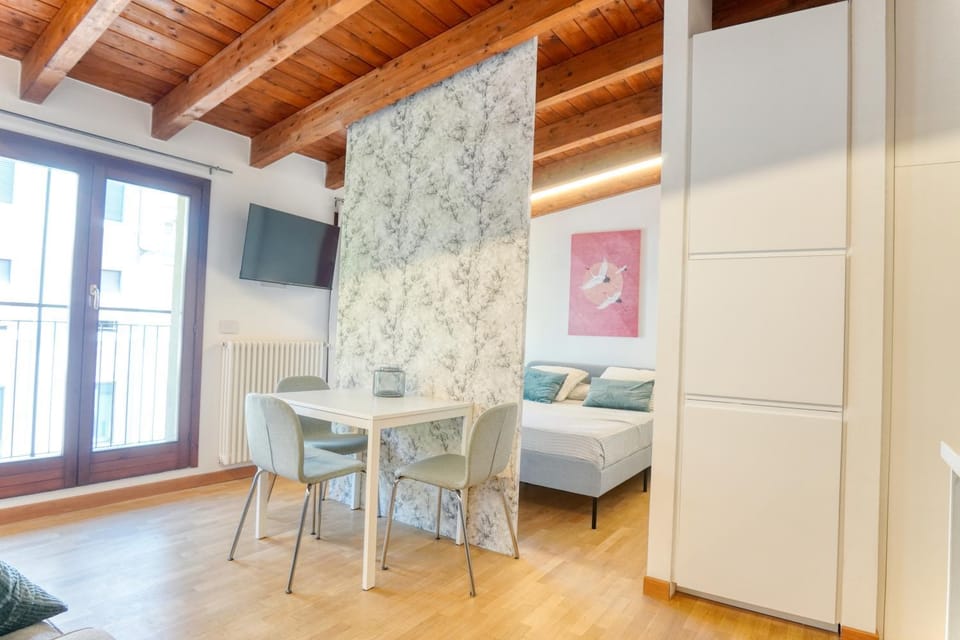 Bocconi Stylish Zen Suite - Close to Navigli Area Apartment in Milan