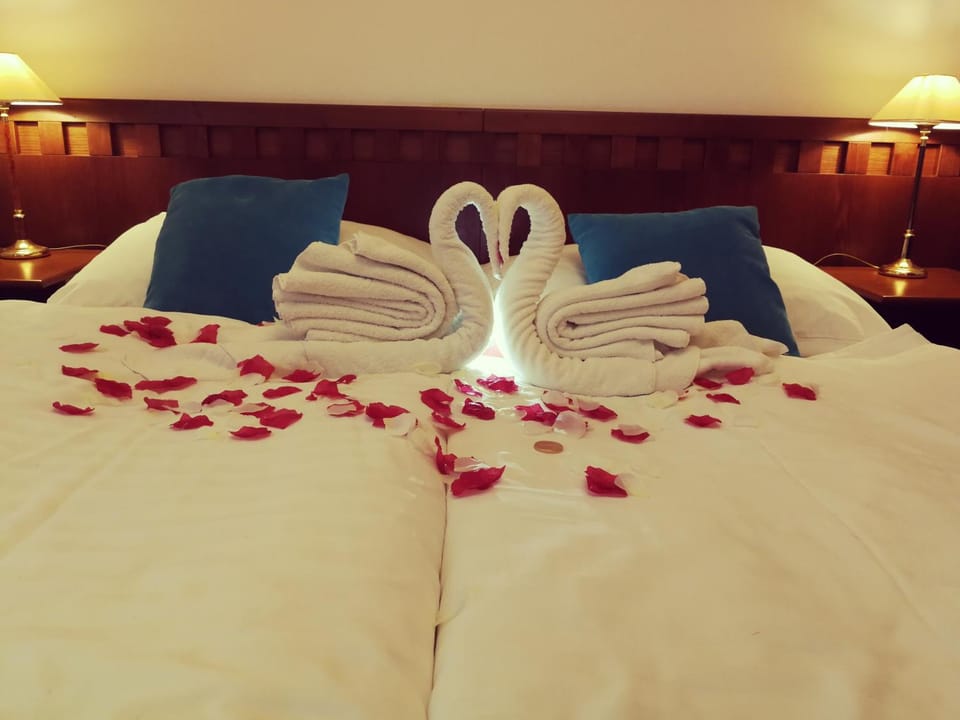 Bed, Decorative detail