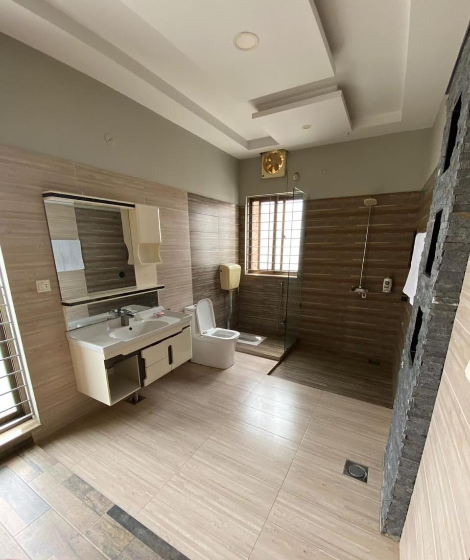 Guest house 14B Bed and Breakfast in Punjab