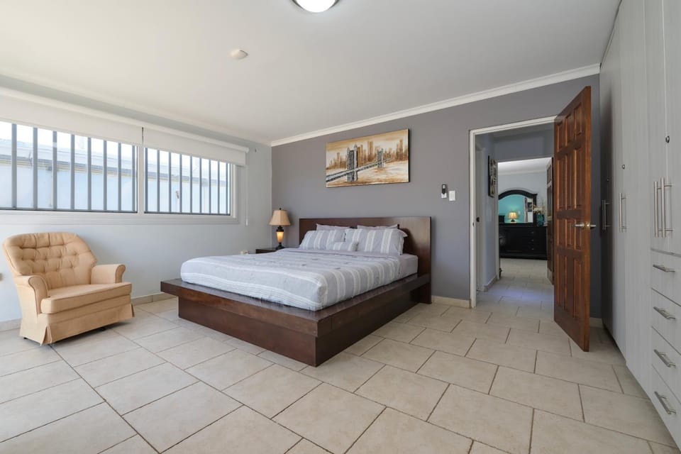 Oceanfront Villa Villa in Noord