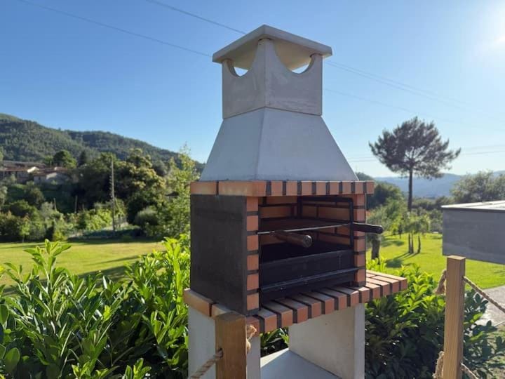 Perral Nature - Casa do Carvalho - Gerês Villa in Viana do Castelo District, Portugal