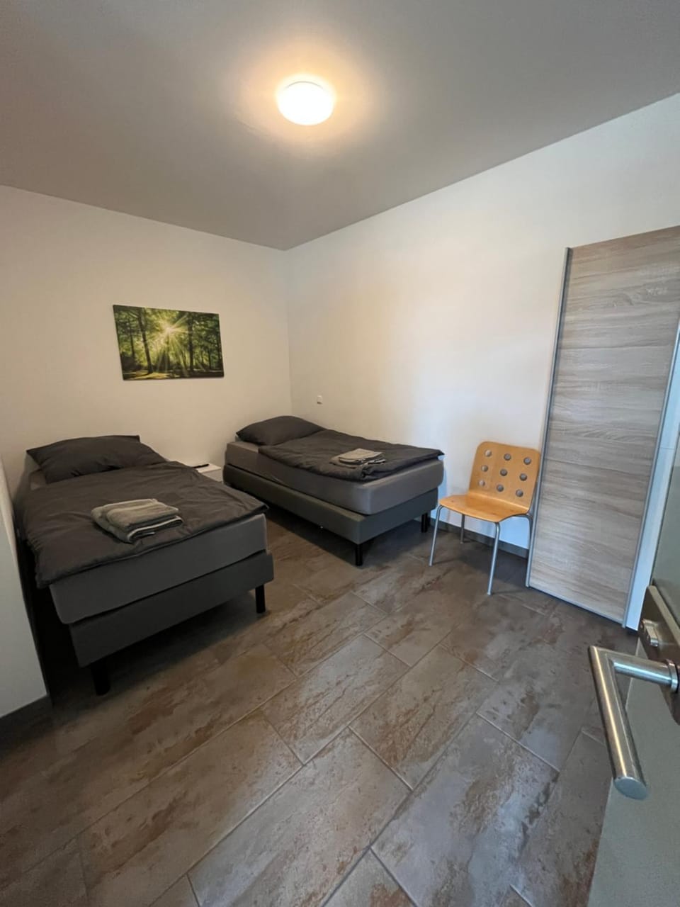Bed, Photo of the whole room