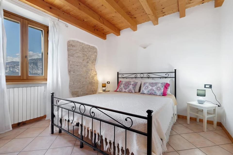 Intera casa Lago di Garda House in Brenzone sul Garda