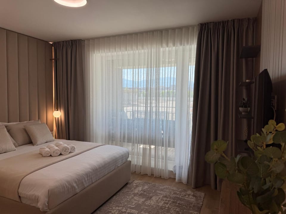 Sweet Memories Premium Coresi Apartment in Brasov