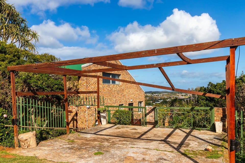 Sunset Cottage House in Eastern Cape