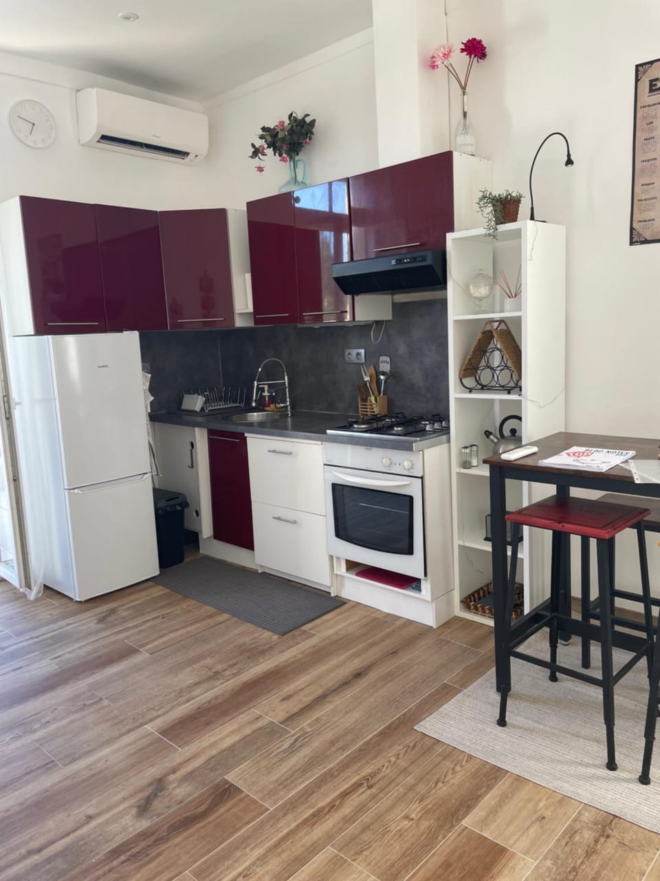 Studio avec grand terrasse Apartment in Le Lavandou