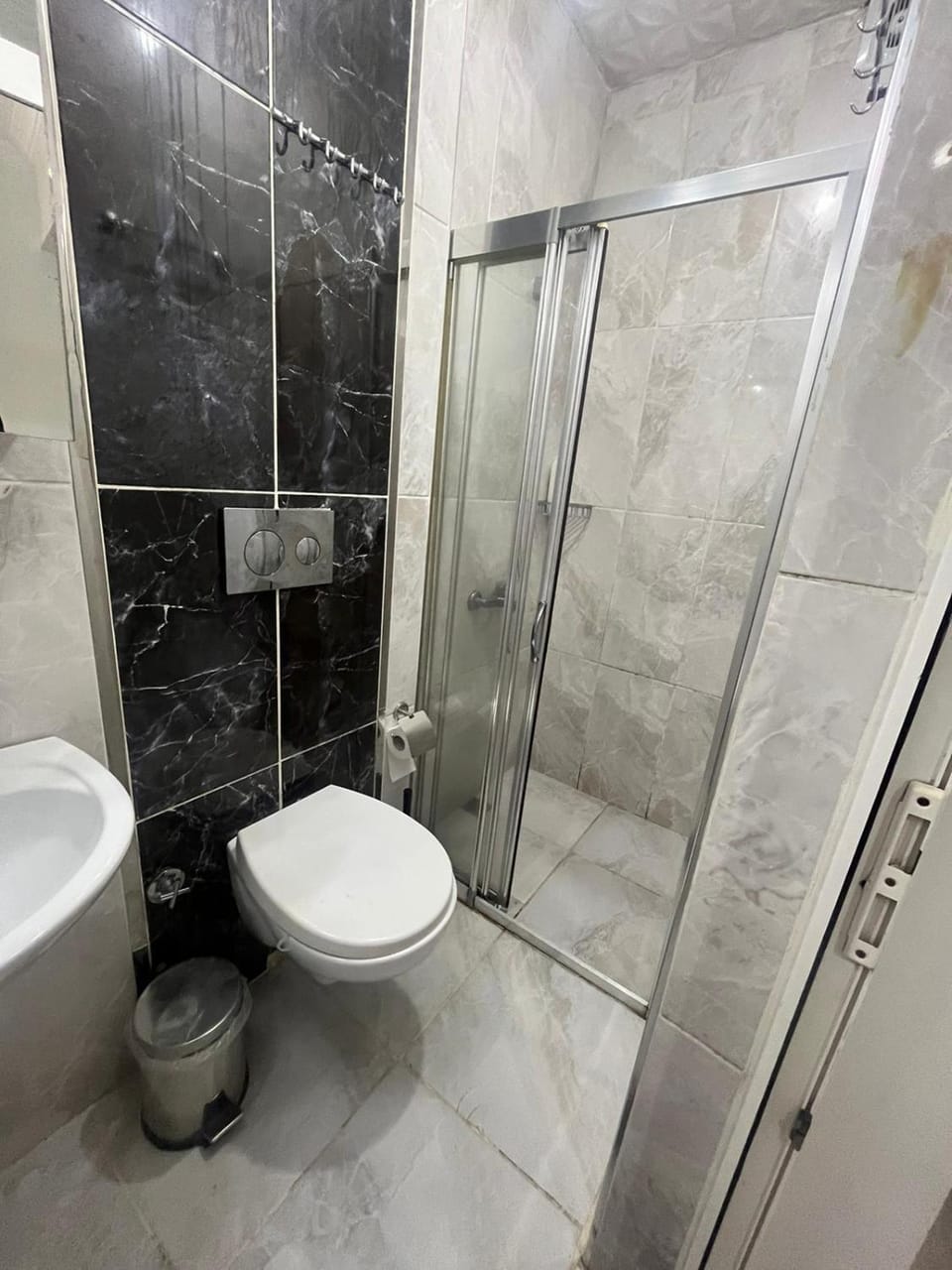 Shower, Toilet, Bathroom, bidet