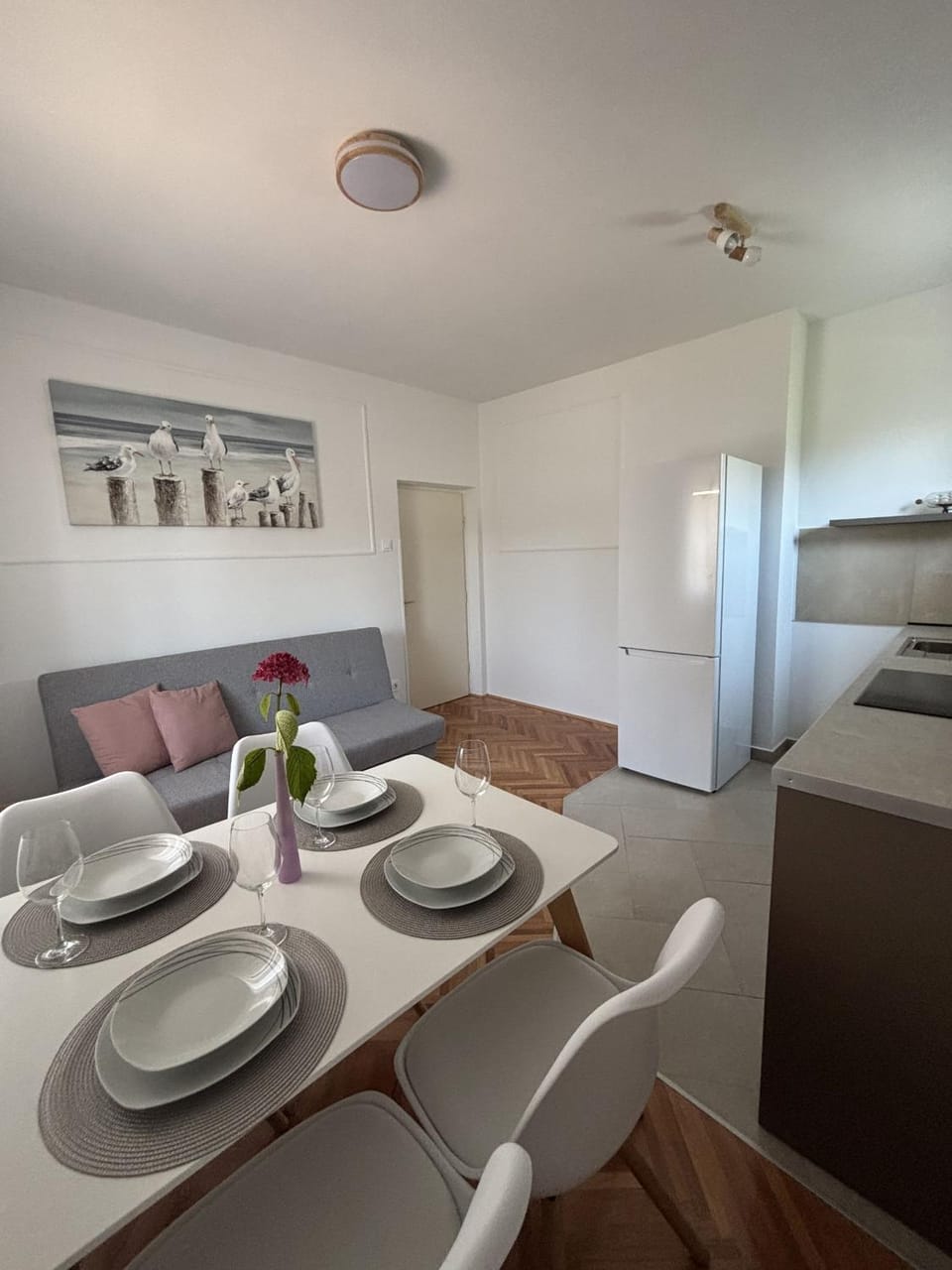 Living room, Dining area