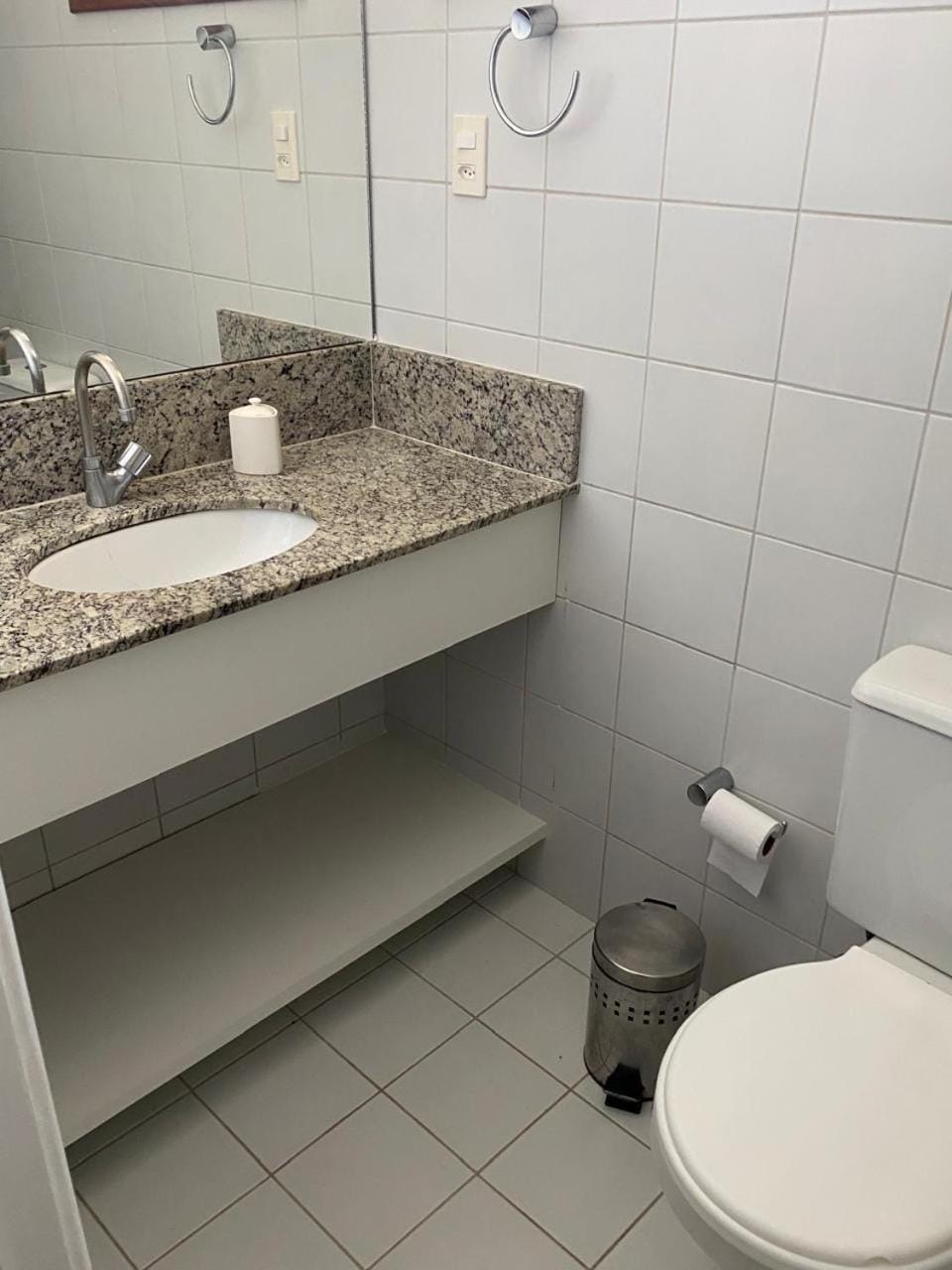 Apartamento no Condomínio Porto Praia do Forte Apartment in Praia do Forte