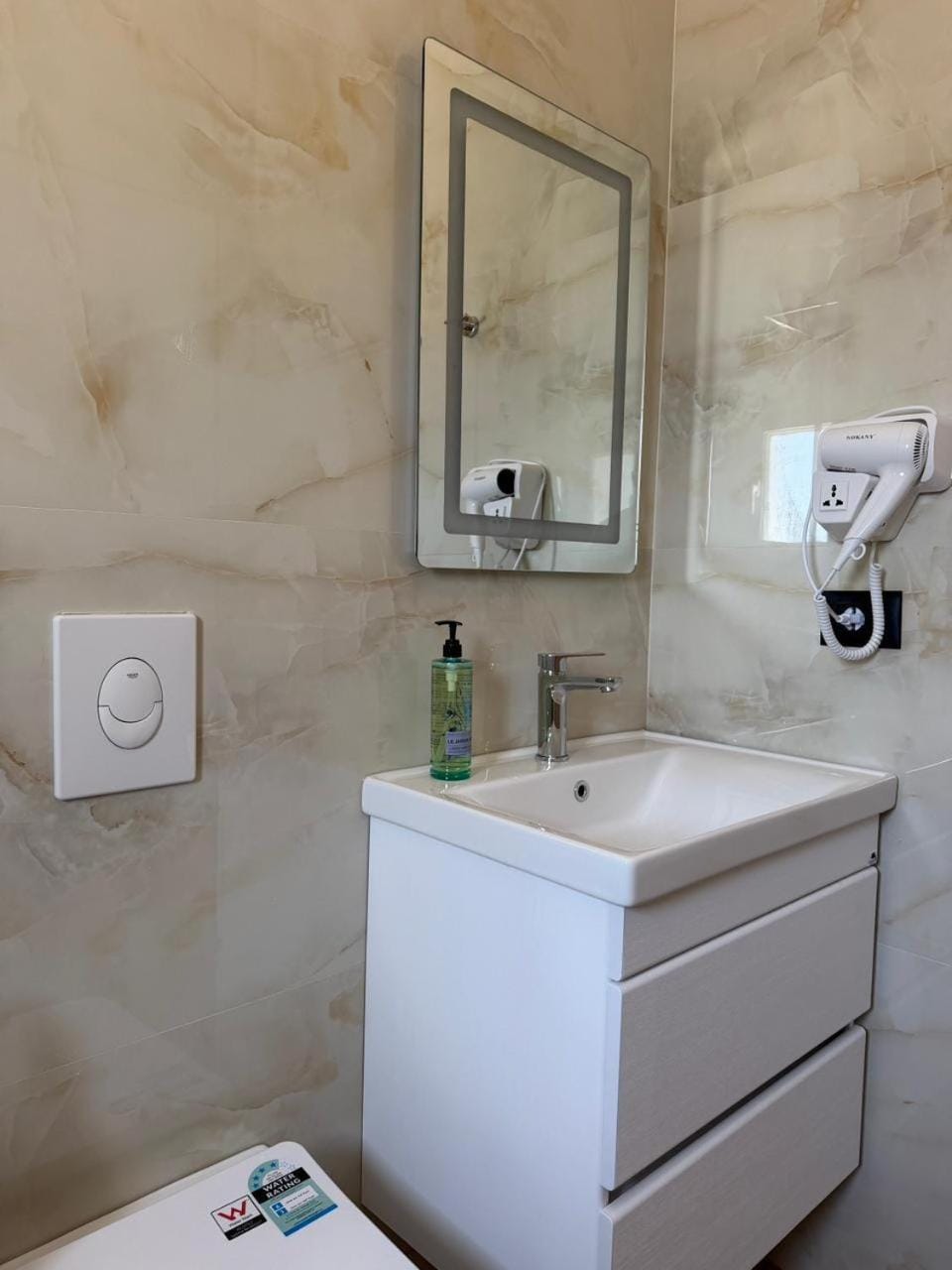 Bathroom, heating