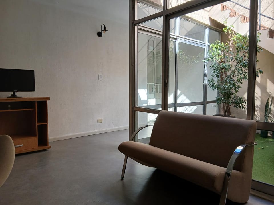 Casa Microcentro- luminoso- silencioso House in Entre Ríos Province, Argentina