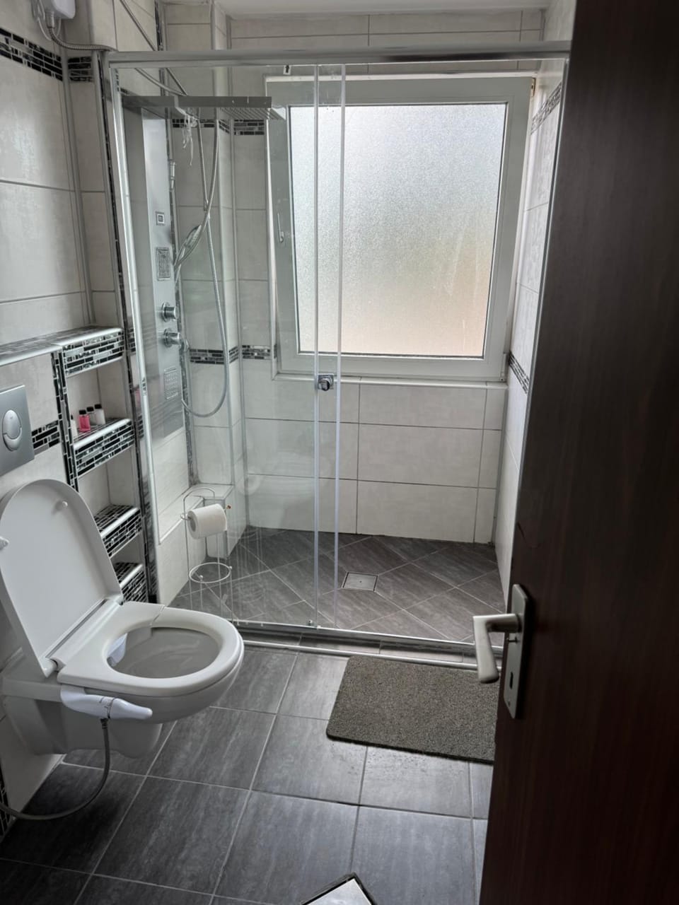 Shower, Toilet, Bathroom