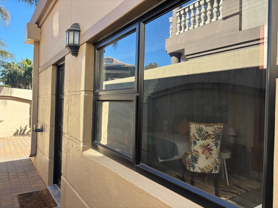 Estate apartment near OR Tambo Airport Apartment in Gauteng