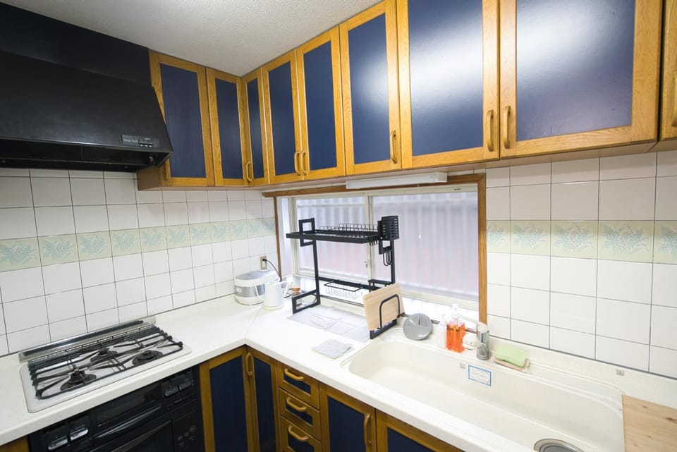 Area and facilities, stove, kitchen
