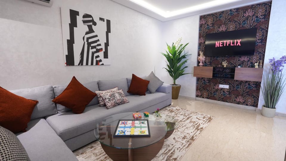 Central Quiet Spot Apartment in Casablanca