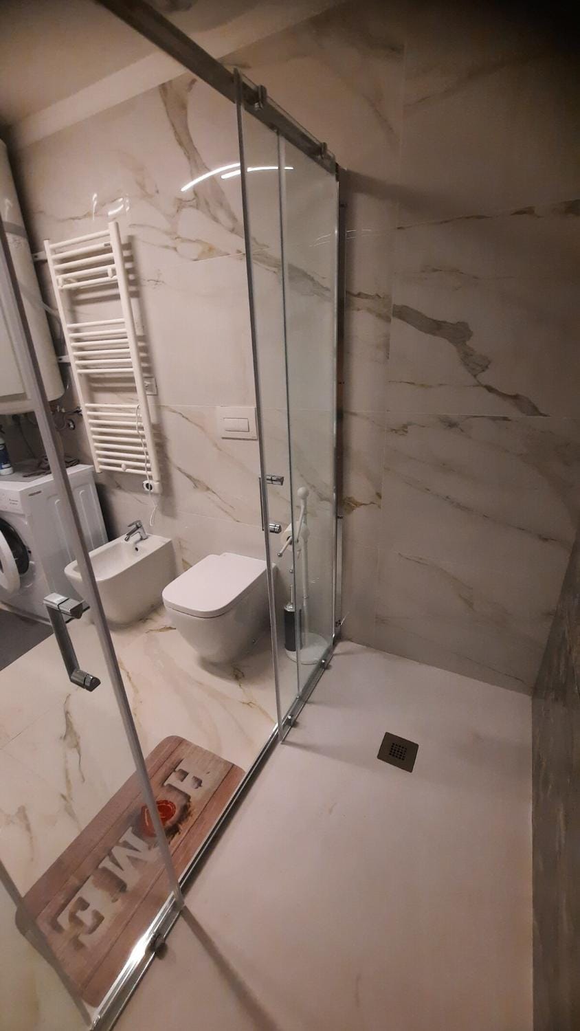 Shower, Toilet, Bathroom