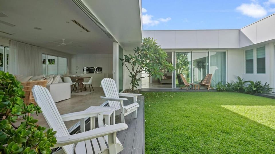 Casa Luxe- Infared Sauna and heated magnesium pool House in Kingscliff