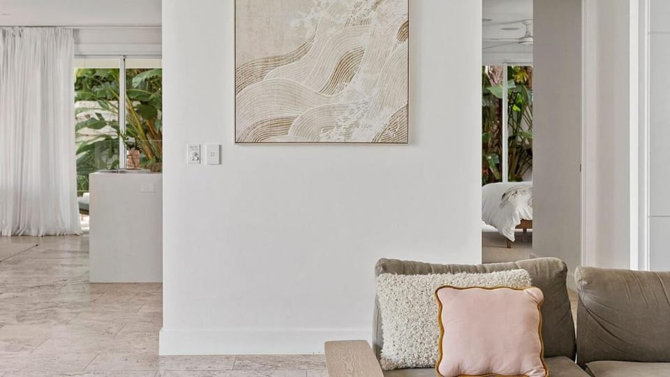 Casa Luxe- Infared Sauna and heated magnesium pool House in Kingscliff