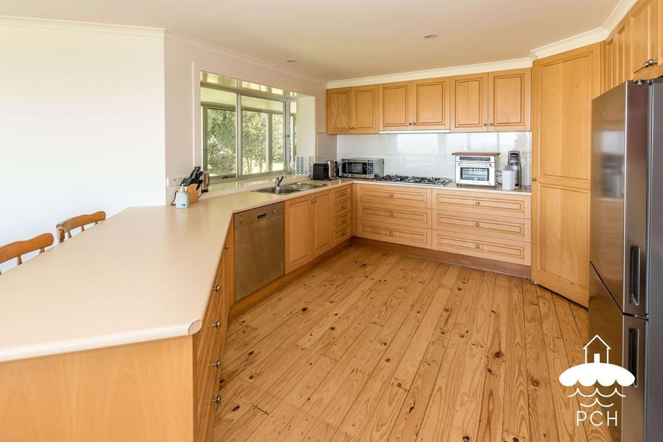 Ameys Ridge Stay 3 Pay 2 Winter Special House in Foster