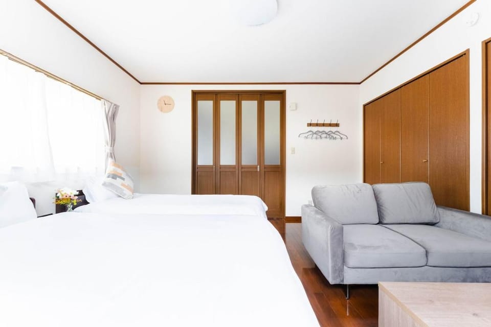 エアポートサイドOmura Apartment in Japan
