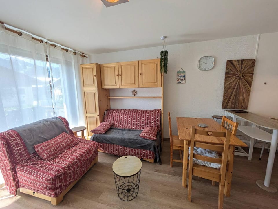 Studio confortable proche centre avec parking - FR-1-623-273 Apartment in Les Gets