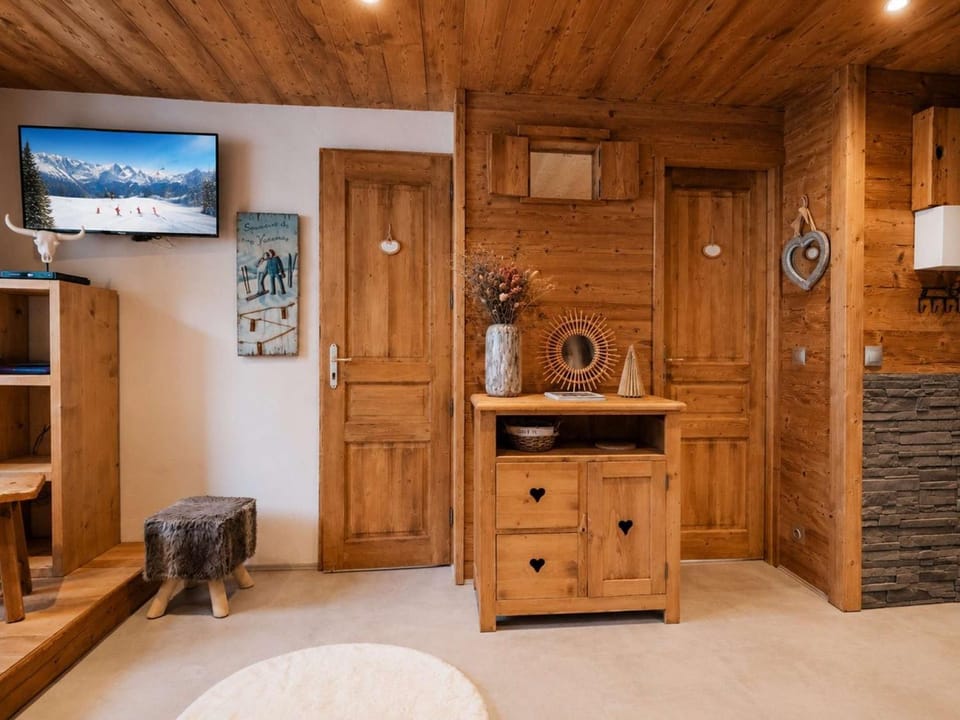 Appartement cosy 4 pers, rénové style montagne, ski aux pieds - FR-1-545-53 Apartment in Val Thorens