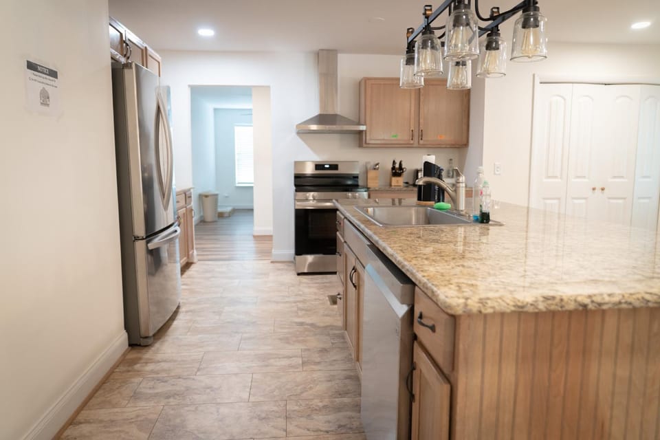 Kitchen or kitchenette, Kitchen or kitchenette