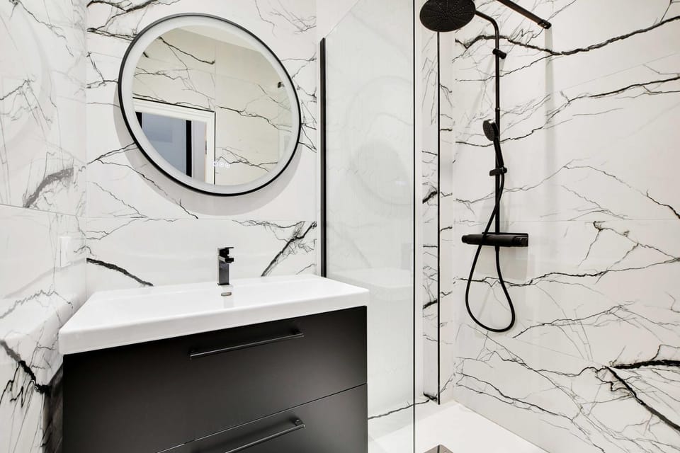 Shower, Bathroom