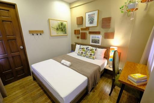 Bed, Photo of the whole room