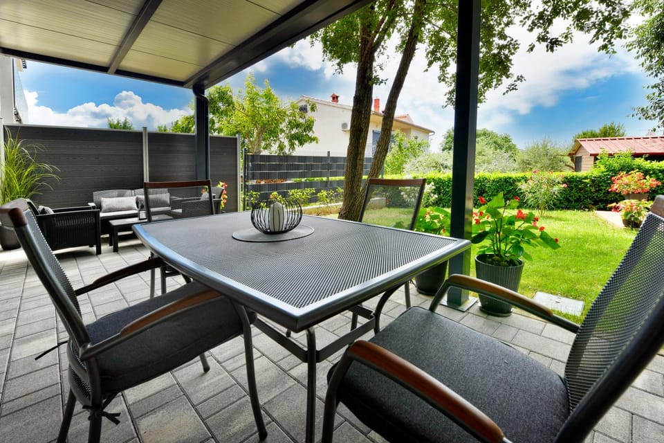 Balcony/Terrace, Balcony/Terrace
