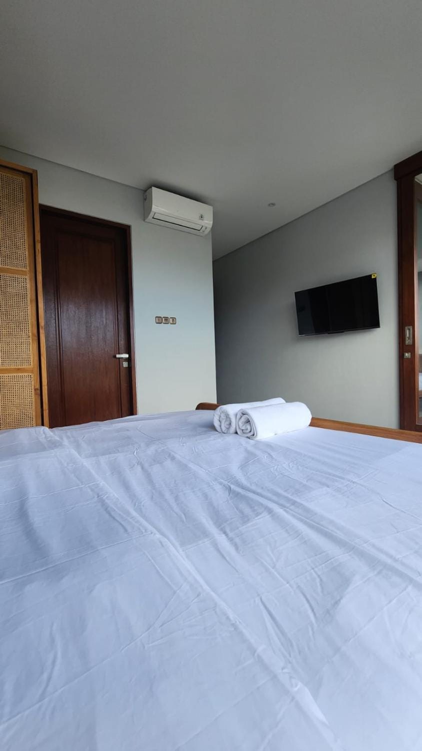 Brand New! Hidden Paradise at Canggu Villa in North Kuta