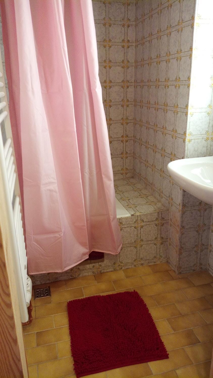 Seeblick Zimmer Vacation rental in Schörfling am Attersee