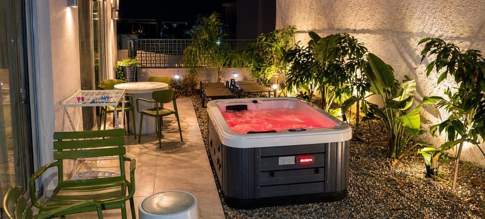 Hot Tub