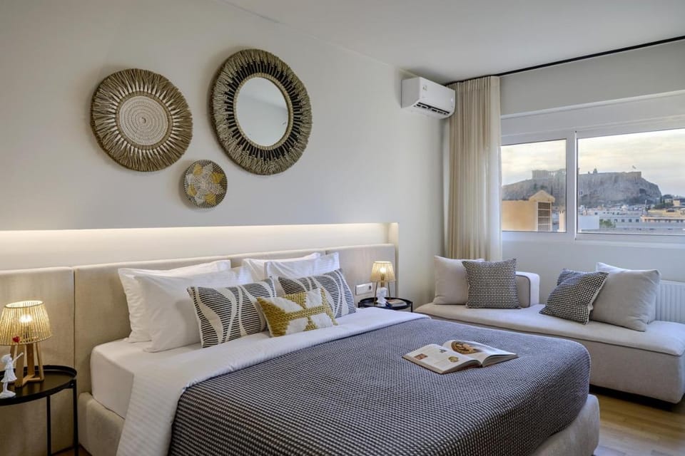 Bed, Photo of the whole room, Bedroom, air conditioner