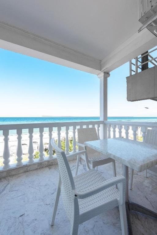 Balcony/Terrace, Dining area, Sea view