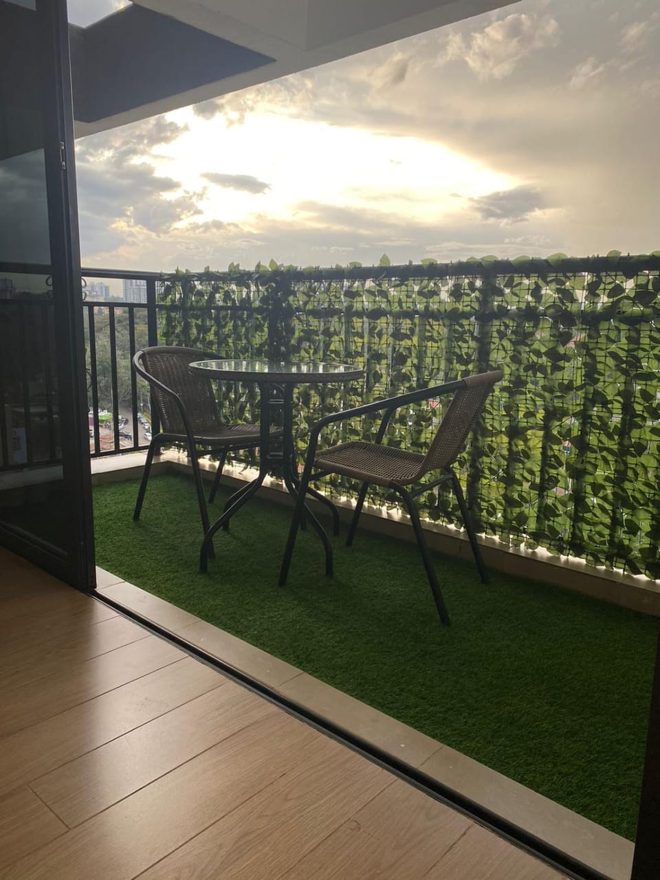 lovely two bedroom apartment with heated swimming pool fully equipped gym ample parking space children playing ground and amazing scenic city views Apartment in Nairobi