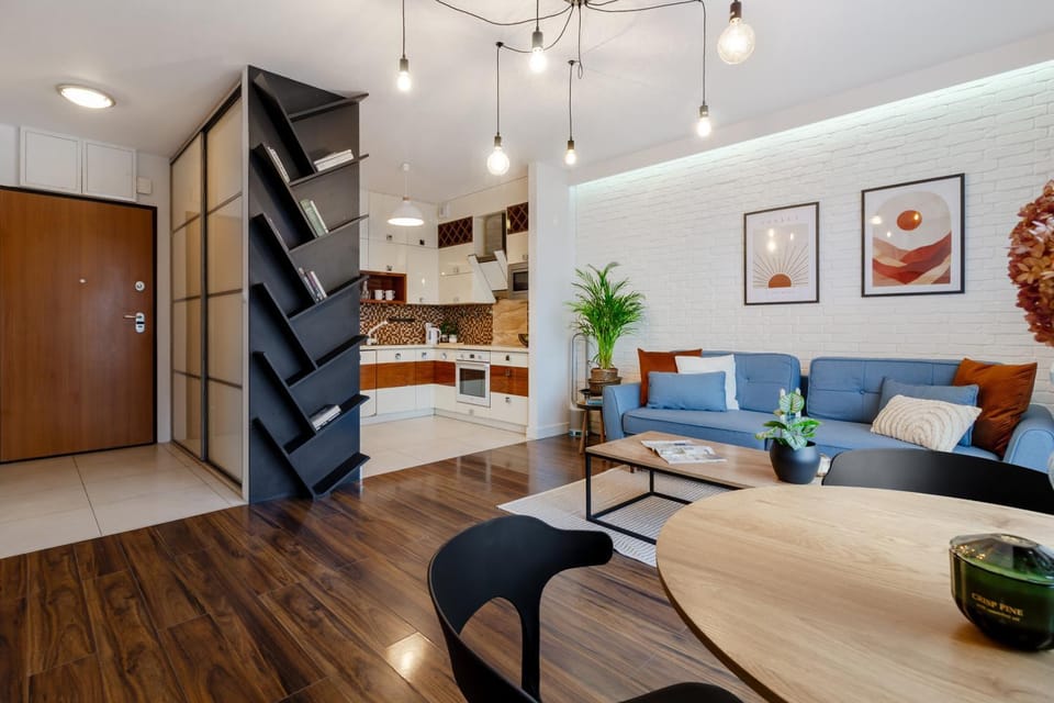 Kitchen or kitchenette, Living room, Seating area