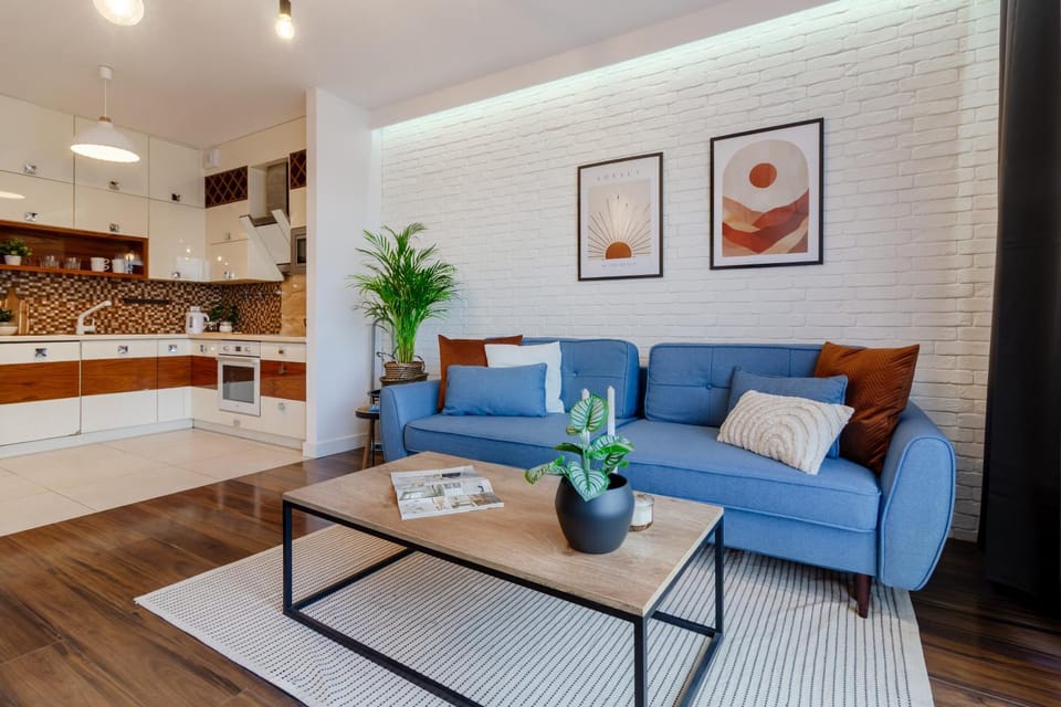 Kitchen or kitchenette, Living room, Seating area