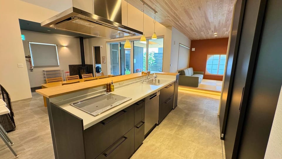 Kitchen or kitchenette
