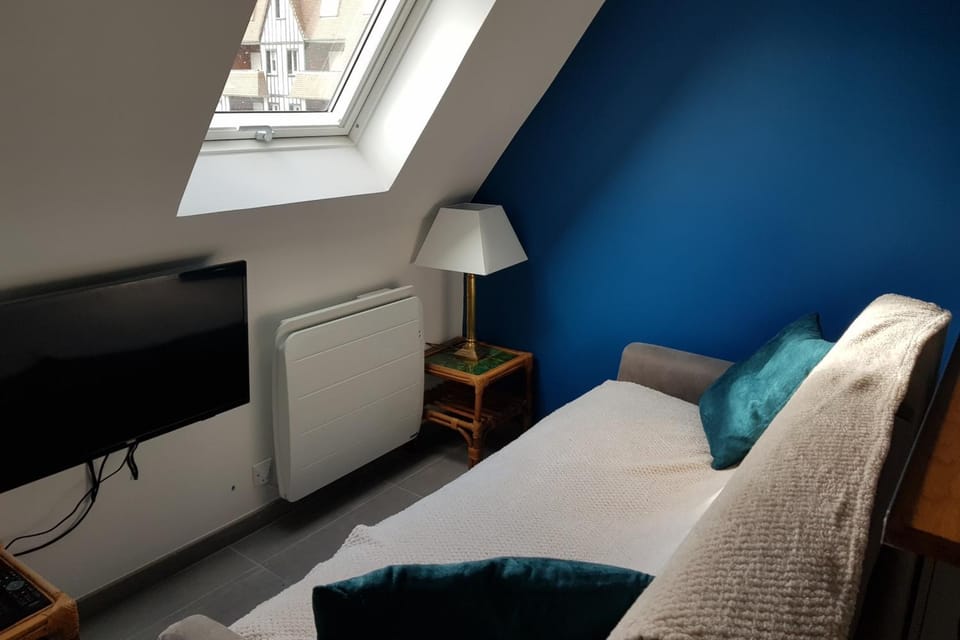 Equipped apartment on the edge of Cabourg Beach Apartment in Cabourg