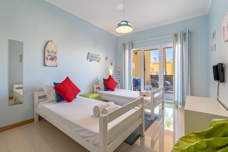 Vale Parra Vilage T2 Apartment in Guia